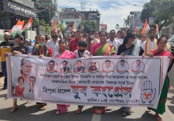 Congress organised a protest rally over the attacks on Media Congress organised a protest rally over the attacks on Media
